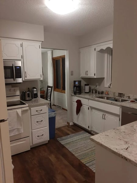 Burnsville-Kitchen-Remodel-Before-1536x2048