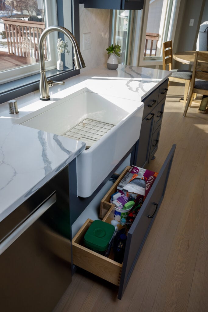 Kitchen Cabinet Storage