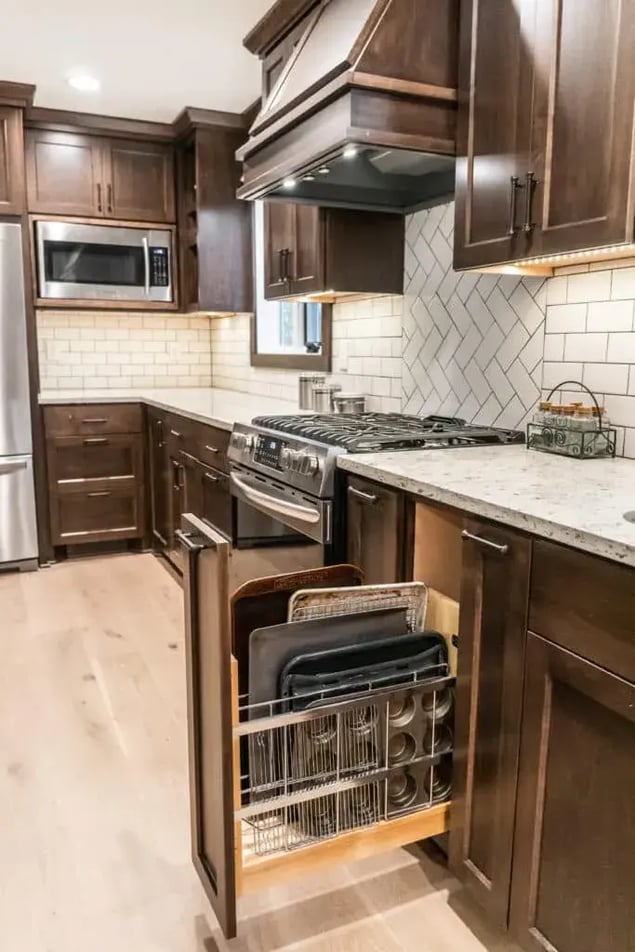 Titus-Gades-Kitchen-27-683x1024
