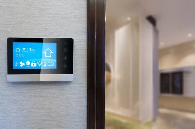 smart-home-system-on-intelligence-screen--1024x683