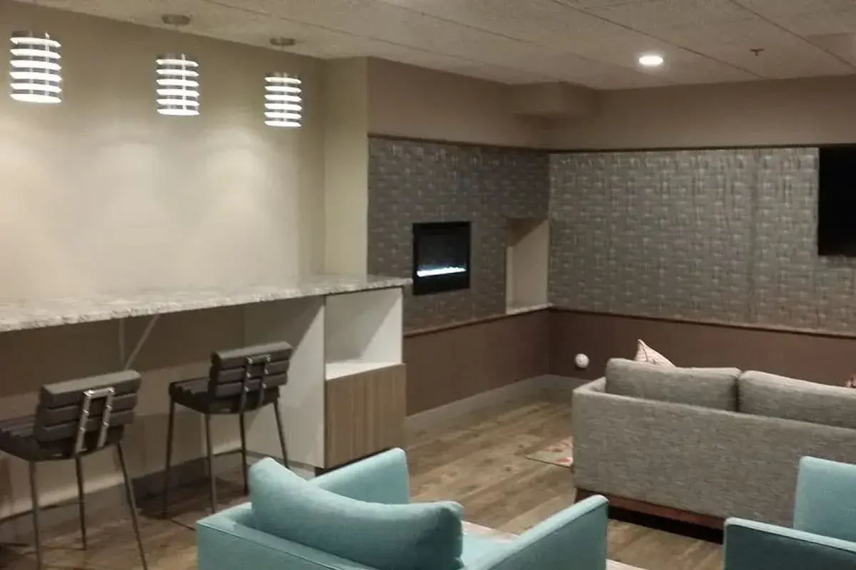 commercial-country-inn-NEW-pic-3